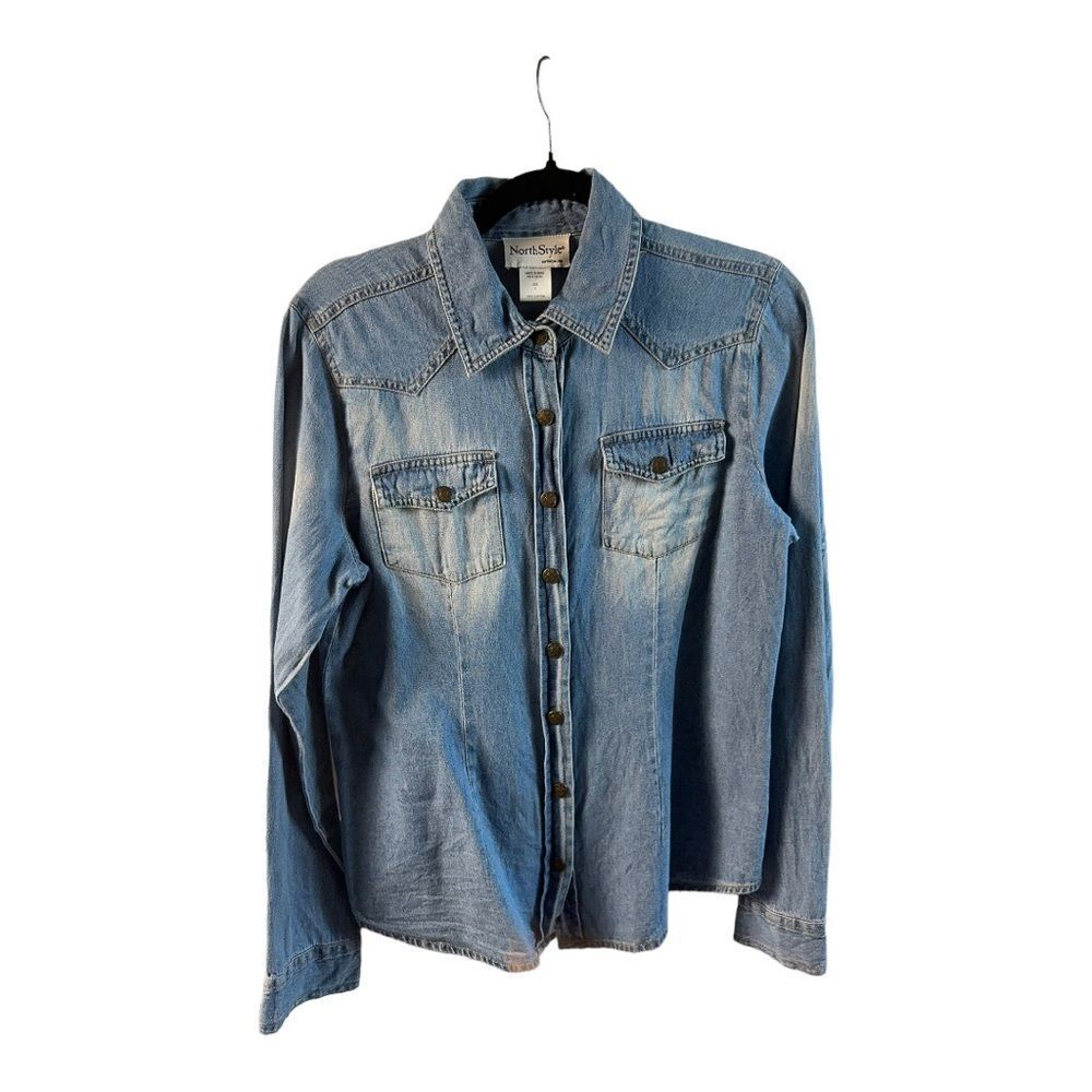North Style Women’s Blue Denim Size S Long Sleeves Snap Front Shirt Blouse